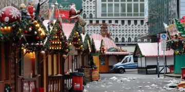 Hyri me shpejtësi në mesin e turmës në tregun e Krishtlindjeve në Gjermani, dalin në pah detaje të reja: Si zhvillohen ngjarjet hapa-hapa…