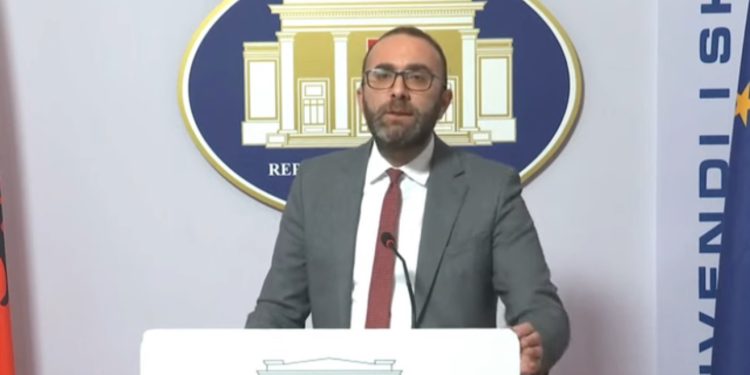 “Rama është arkitekt i korrupsionit”/ Bardhi: Antonio Costa dha dorëheqjen vetëm se Prokuroria i përmendi emrin