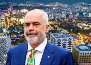 16 leje/ Kulla 67 kate në Tiranë dhe 20 kate në bregdet, kush janë kompanitë ndërtuese