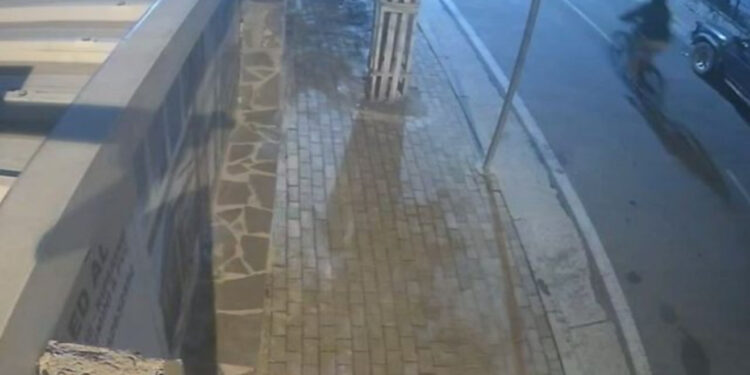 Tritoli në banesën e Xhelal Mziut, dyshohet se i njëjti autor i vendosi lëndë plasëse dhe lokalit në Kamëz