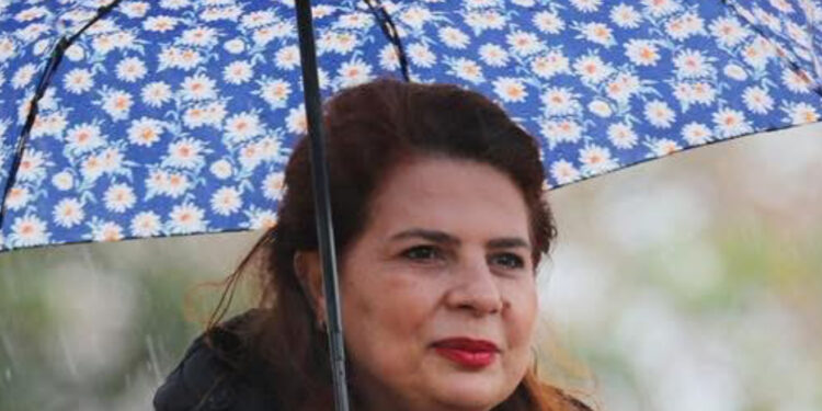 116 punonjës të rinj në ditën e parë/ Skandali i kryebashkiakes së Vlorës Bruna Mersini trondit qytetin!