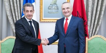 Ilir Meta nga burgu: "Sarkozi u trajtua si po rikthehej në Pallatin Elizé, ndërsa unë u rrëmbeva në mënyrë mafioze."