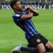 Inter, Dumfries nuk luan në derbi, ndërsa Lautaro dhe Thuram formojnë dyshën e sulmit.