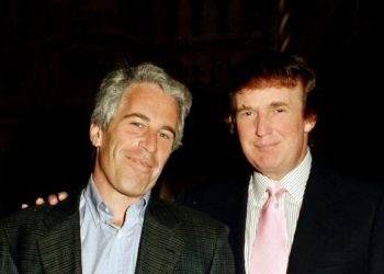 Intervistë për të "mbyllur" Trumpin, si Wolff iu drejtua Epstein për ndihmë para zgjedhjeve të vitit 2016