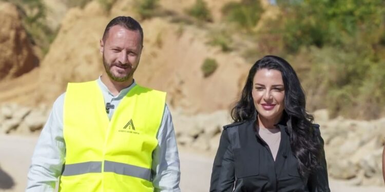 Ish-deputeti i PD përmendet në dosjen “Balluku”; zv.kryeministrja paralajmëron Berberin: Të mos merren më tendera prej tij.