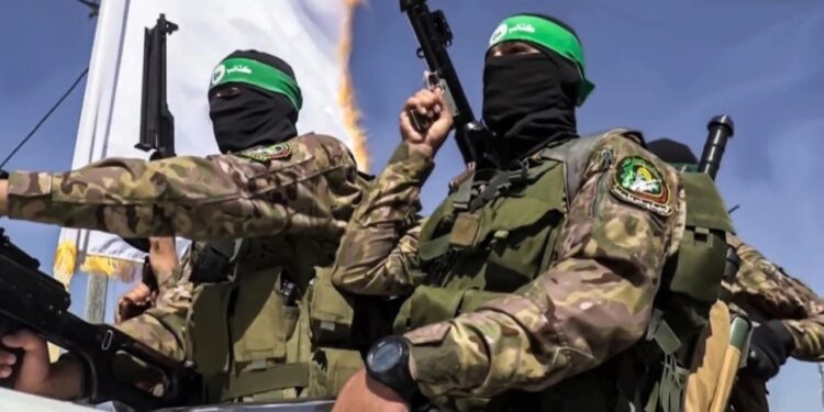 Izraeli sulmon një bazë të Hezbollahut në Beirut: Eliminon zyrtarin e dytë të organizatës