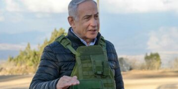 Jam i vendosur të reagojmë ndaj Hamasit dhe Hezbollahut për çdo shkelje të armëpushimit," thotë Netanyahu: "Nuk kërkojmë leje nga askush për veprimet tona.