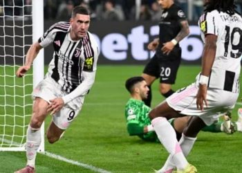 Juventus dhe Vlahovic, mundësia për rinovim rihapet, por koha është armiku i tij.