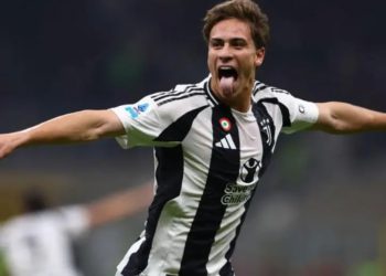 Juventus pezullon rinovimin e Yildiz, klube angleze dhe spanjolle në kërkim të turkut.