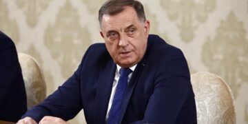 Kandidati i Dodikut arrin të fitojë zgjedhjet presidenciale me një diferencë të vogël.