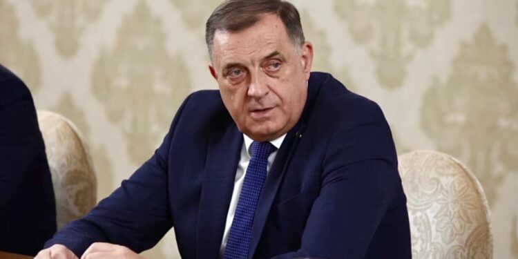 Kandidati i Dodikut arrin të fitojë zgjedhjet presidenciale me një diferencë të vogël.