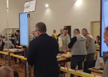 Kandidati i Partisë Socialiste fiton në Cërrik, ndërsa ai i pavarur tejkalon kandidatën e partisë "Shqipëria Bëhet".