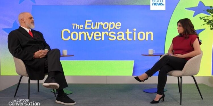 “Krimi dhe korrupsioni janë probleme të pranishme në të gjithë botën, dhe situata në Bruksel nuk është më e mirë”, Rama në një intervistë për “Euronews”: Ne e meritojmë anëtarësimin në BE.