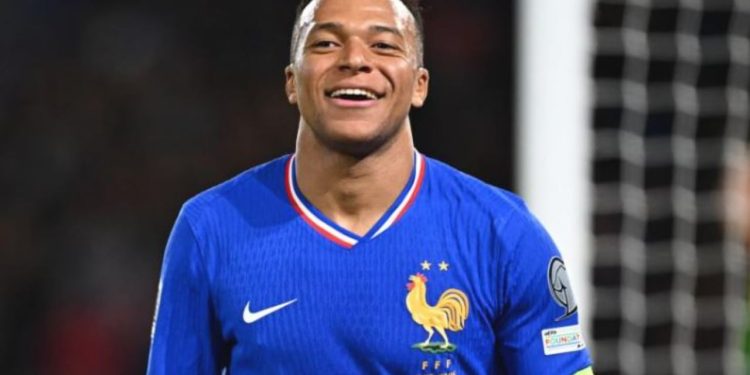 Kualifikueset për Kupën e Botës: Portugalia e humb ndeshjen dhe Ronaldo përjashtohet me karton të kuq, ndërsa Italia pezullon festimet e Norvegjisë.