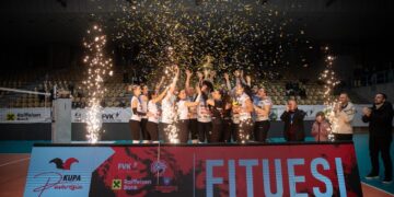 Kupa e Pavarësisë qëndron në Kosovë, me ekipet nga Ferizaj që triumfuan ndaj Pogradecit në kategorinë femrore dhe ndaj Pejës në kategorinë mashkullore.