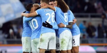 Lazio siguron fitoren në Serie A, duke mposhtur Leccen e shqiptarëve.