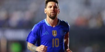 Leo Messi rikthehet në "Camp Nou", vendi ku u formua si legjendë: “Një atmosferë e pabesueshme lumturie”
