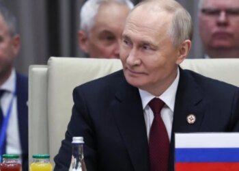 Lufta në Ukrainë: Putin tërheq vëmendjen e Evropës dhe diskuton me dërguarin e Trump mbi negociatat, duke theksuar se asgjë nuk është konfirmuar ende.