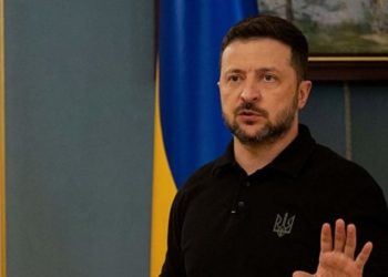 Lufta në Ukrainë, presidenti Zelensky kërkon rritjen e mbrojtjes ajrore.