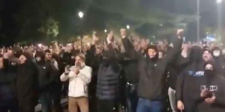 Mali i Zi nxit kontrollin për të huajt: Sulmet ndaj turqve, tani në analizë të plotë.