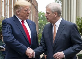 Mbreti Charles III iu shkëput titujt mbretërore vëllait të tij, Andrew / Reagimi i Trump: Më vjen keq për familjen mbretërore