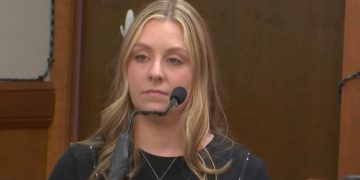 Mësuesja amerikane, e cila u plagos nga një nxënës gjashtëvjeçar, merr një kompensim prej 10 milionë dollarësh.