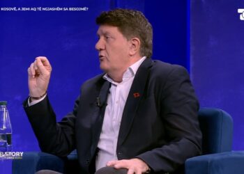 “Milaim Zeka tregon historinë në 'Top Story': 'E nisa një fjalim racist për shqiptarët, ndërsa u ngrita dhe prisha darkën kur i thashë që...'”