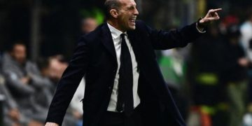 Milan, Allegri i kritikon lojtarët: "Nuk duhet të pranojmë gol në fundin e pjesës së parë, humbën dy pikë."