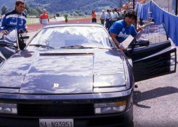 Napoli-Qarabag, një përballje midis Ferrarit të zi të Maradonës dhe pistës së Formula 1.