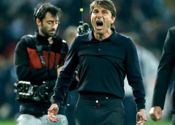 Napoli në krizë; tensione mes trajnerit Conte dhe lojtarëve të skuadrës?