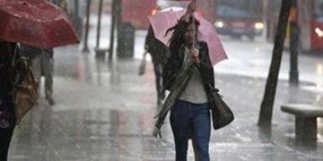 Ndërprerje të energjisë elektrike dhe ujë në rrugët rurale, rikthehen reshjet e shpeshta të shiut në qarkun e Shkodrës.