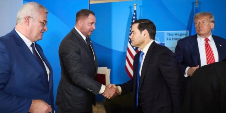 Negociatat mbi planin e paqes në Ukrainë, delegacionet amerikane dhe ukrainase do të ribashkohen në fundjavë.