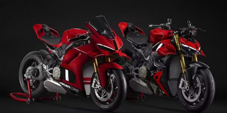 Nga Hypermotard V2 deri te Panigale për Bagnaia dhe Marquez…Ducati 'domino' në EICMA 2025