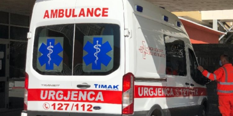 Një ngjarje e rëndë ndodh në Vlorë, burri humb jetën gjatë stërvitjes në palestër.