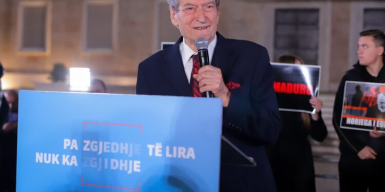 PD vazhdon me protestat, konfirmon takimin e hënën në 'Foltoren 2' para Kryeministrisë.