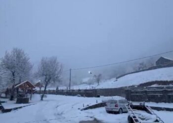 Pamje mahnitëse dimri, dëbora "mbulon" destinacionin turistik të Lëpushës