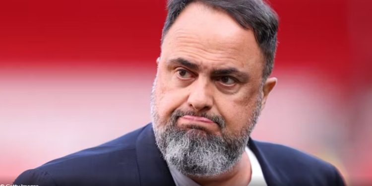 Parrulla kundër pronarit të Nottingham, Federata Angleze nisin hetimet ndaj Crystal Palace