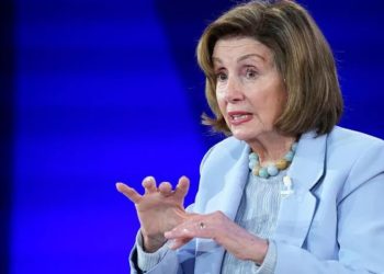 Pas katër dekadash në Kongresin amerikan, Nancy Pelosi shpall dorëheqjen në përfundim të mandatit të saj.