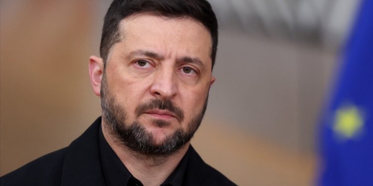 Pas skandalit me shokun e tij të afërt dhe humbjen e 100 milion eurove, Zelensky njofton ristrukturimin e sektorit energjetik.