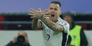 Pasojat e humbjes ndaj Shqipërisë vazhdojnë për serbët, himni u vërshëllye dhe ndodhi ofendim, FIFA u penalizon me 87,500 franga.