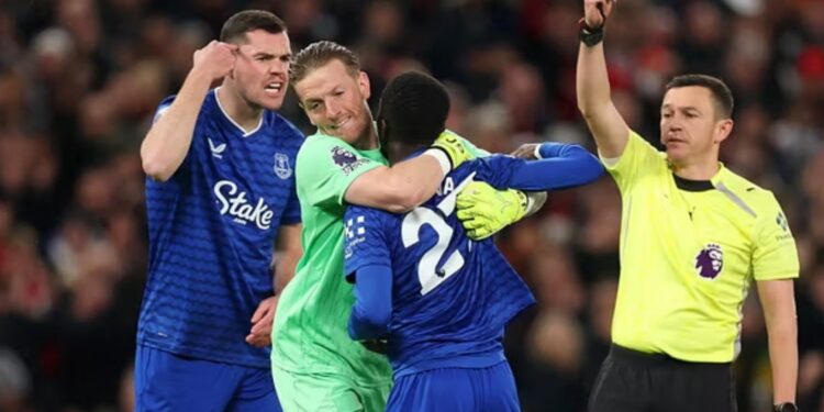 Përplasje mes Gueye dhe Keane në ndeshjen Man.Utd-Everton, Amorim shprehet: Shpresoj që të ndodhin edhe në ekipin tim…