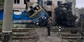 Përse Rusia po sulmon trenat? Sulmet në infrastrukturën hekurudhore trefishohen për të bllokuar Ukrainën.