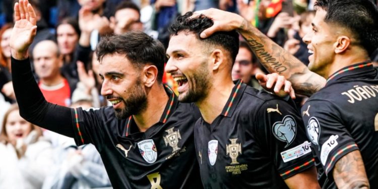 Portugalia shënon një fitore të madhe 9-1 pa Ronaldon, duke afruar kualifikimin për Botërorin 2026.