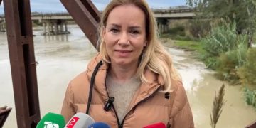 Prefektja e Vlorës: Delvina përballet me vështirësi nga reshjet, vazhdon monitorimi i Vjosës.