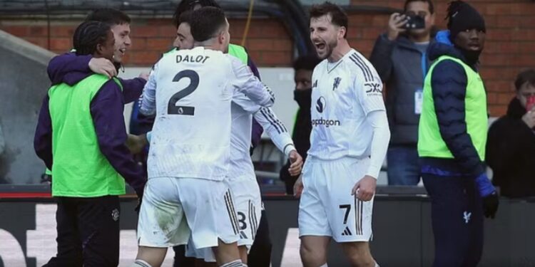 Premier League: Manchester United dhe Liverpool arkëtojnë fitore në transfertë