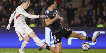 Qarabag vazhdon të shkaktojë befasi, duke barazuar 2-2 me Chelsea, ndërsa Pafos i krijon probleme Villarrealit.