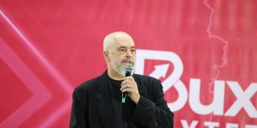 Rama sqaroi: 1.7 miliardë euro për pensionet, bonusi për të moshuarit dhe vendimi për stabilitetin fiskal