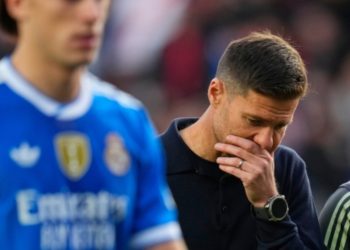 Real Madrid, një ‘pompë tensioni’; Xabi Alonso ka bërë ndryshime të rëndësishme, ndërsa Florentino Perez vazhdon të ëndërrojë për Klopp.