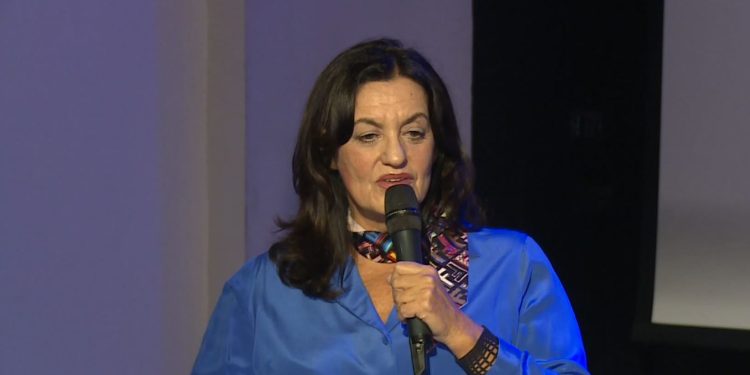 “Romani në vargje ‘Poema e mungesës’ i shkrimtares Rita Petro del në pah”