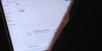 Rregullat e reja për kriptovalutat po shqyrtohen: AMF dhe BSH në prag të dhënies së miratimit, ndalohen veprimet manipuluese dhe abuzive.